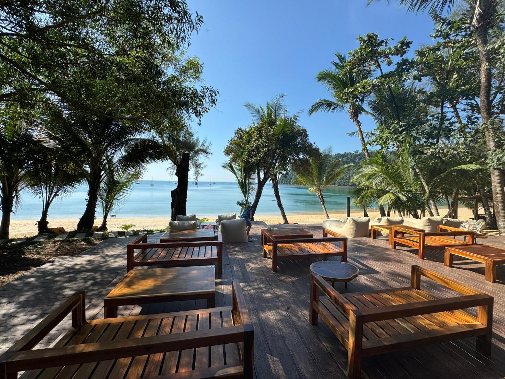 Sunny Cove Beach Resort Koh Phayam Ranong Kültér fotó