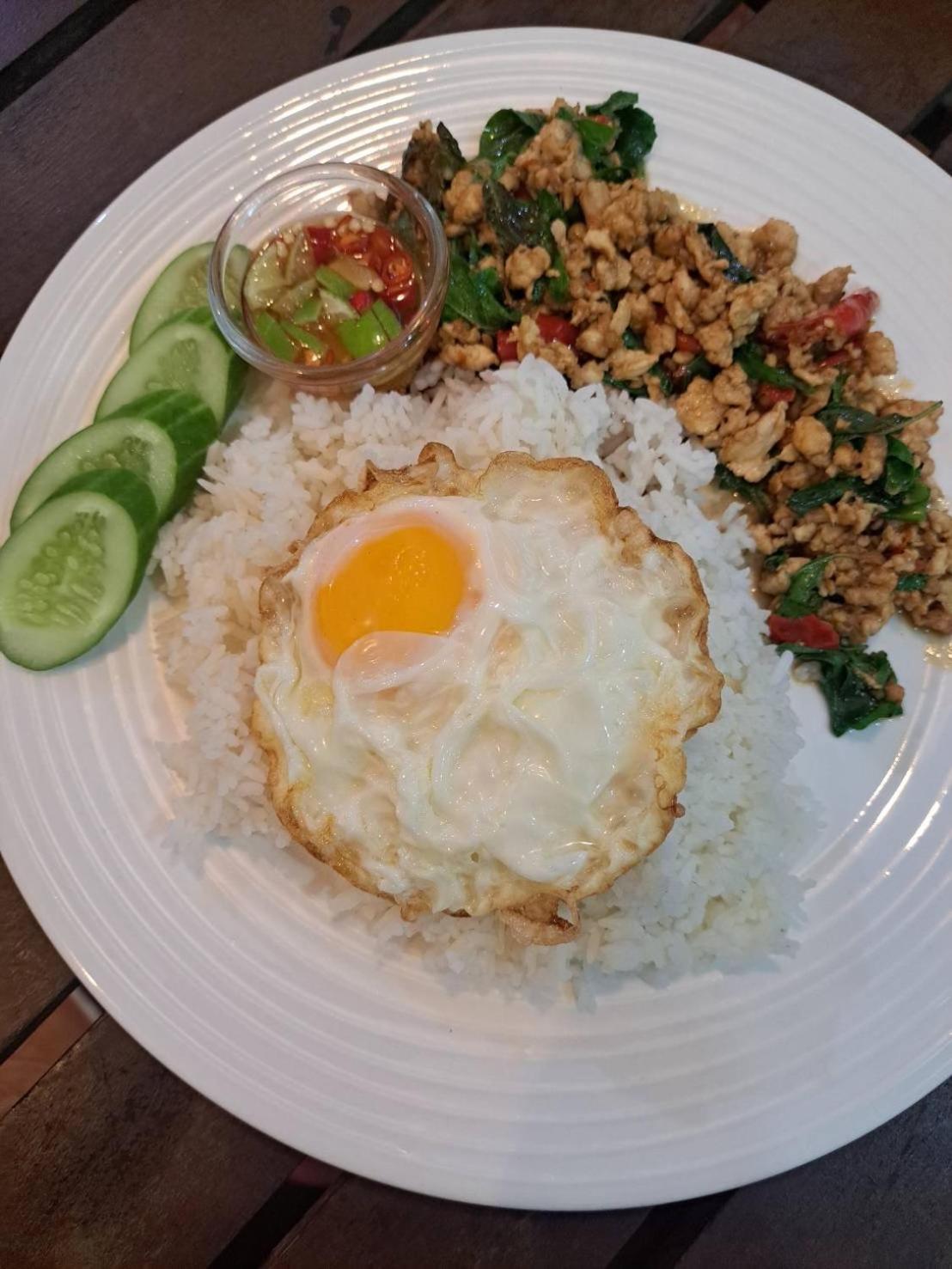 Sunny Cove Beach Resort Koh Phayam Ranong Kültér fotó