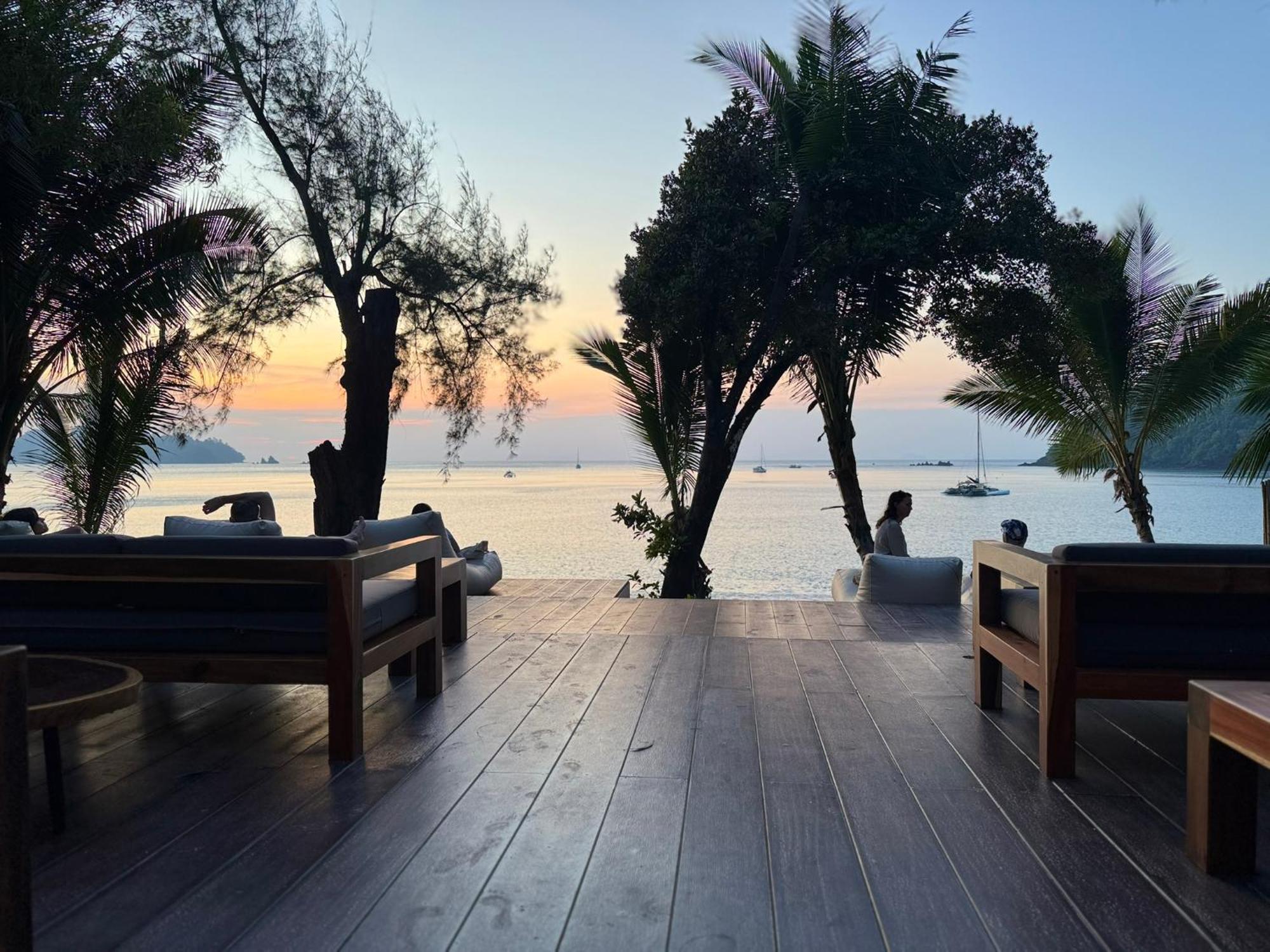 Sunny Cove Beach Resort Koh Phayam Ranong Kültér fotó